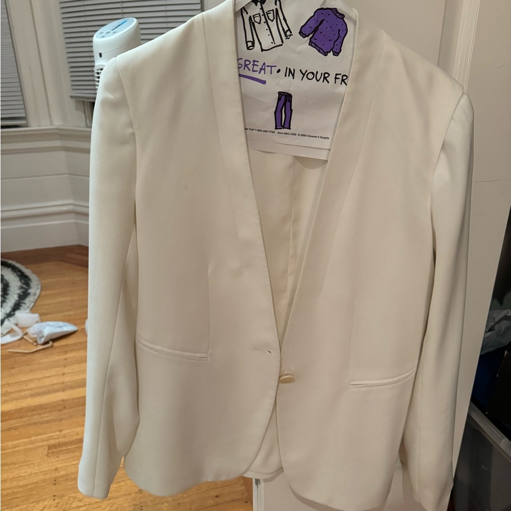 Theory white blazer size 4